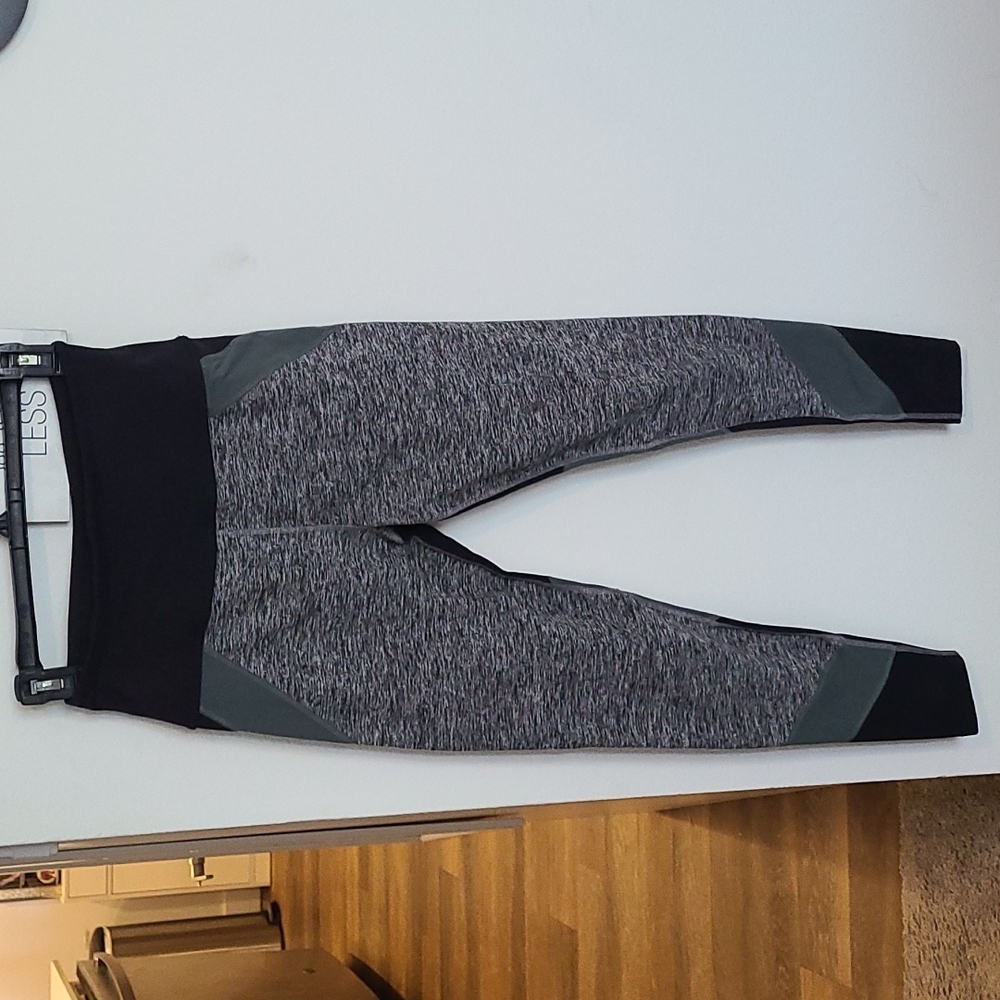 Beyond Yoga Color Block Leggings